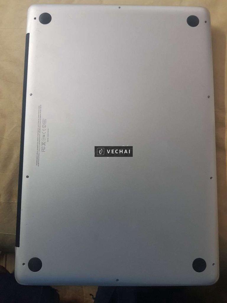 Xác laptop macbook 2011 i7 còn lên