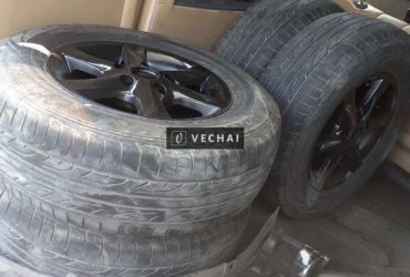 bán hoặc đổi bộ 4 bánh xe Toyota Previa 205/70R14