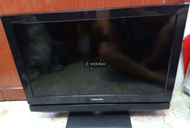 Thanh lý tivi toshiba 24in 24PB2V, còn tốt.