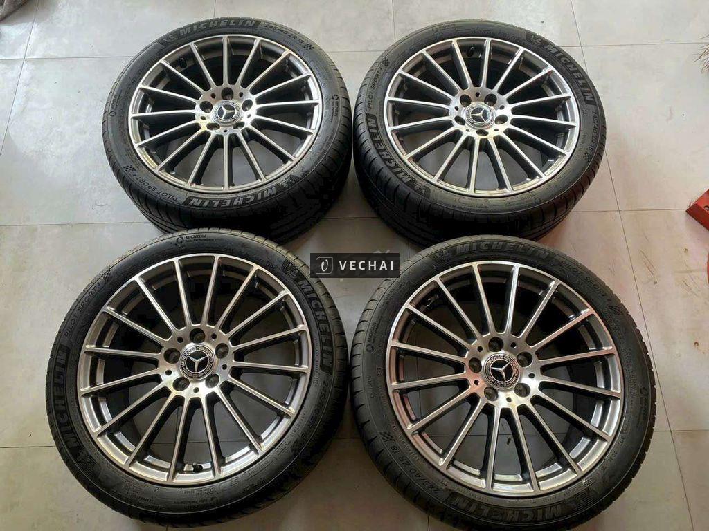 Mâm 18 in cho C-Class kèm lốp michelin