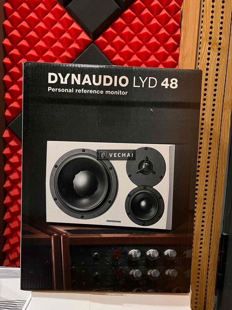 loa kiểm âm Dynaudio LYD48