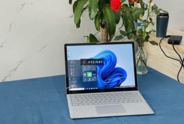 Surface Laptop2 Core i5-Thế hệ 8 đẹp có BH,có Ship