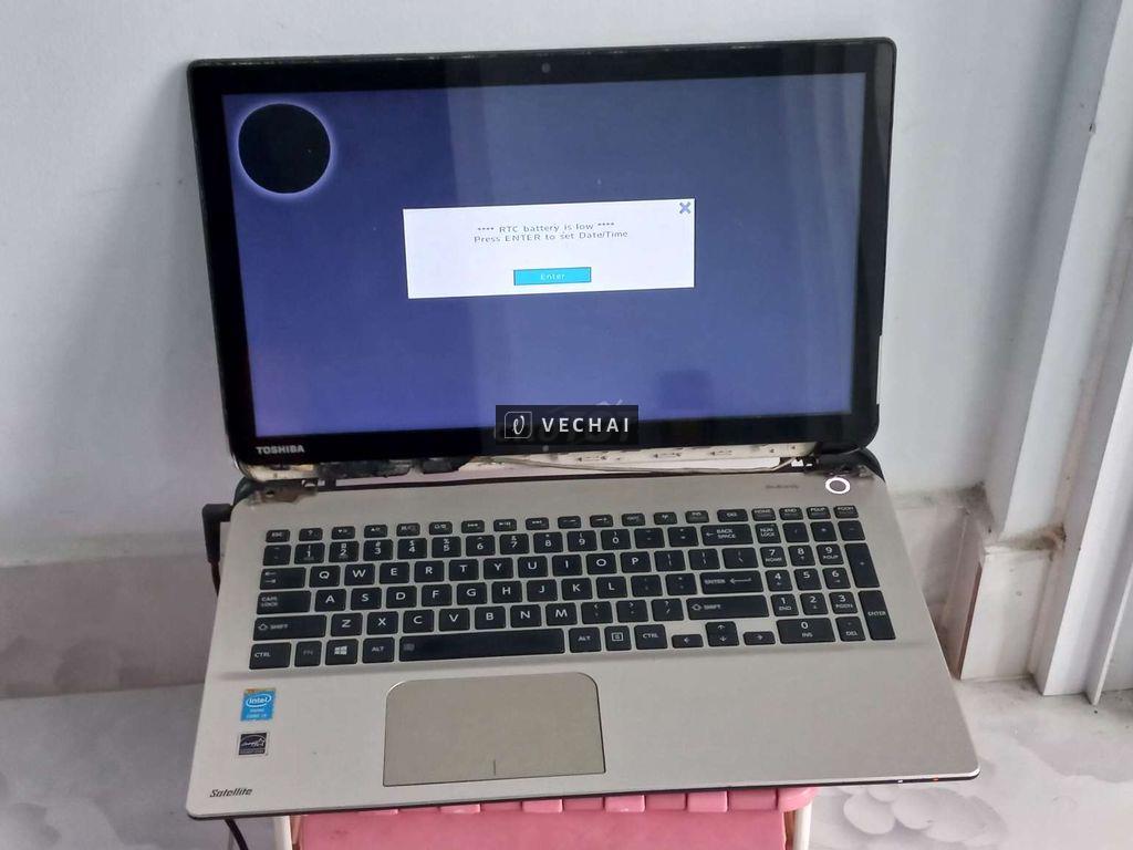 Laptop Toshiba L55t. Core i5. Xác bể