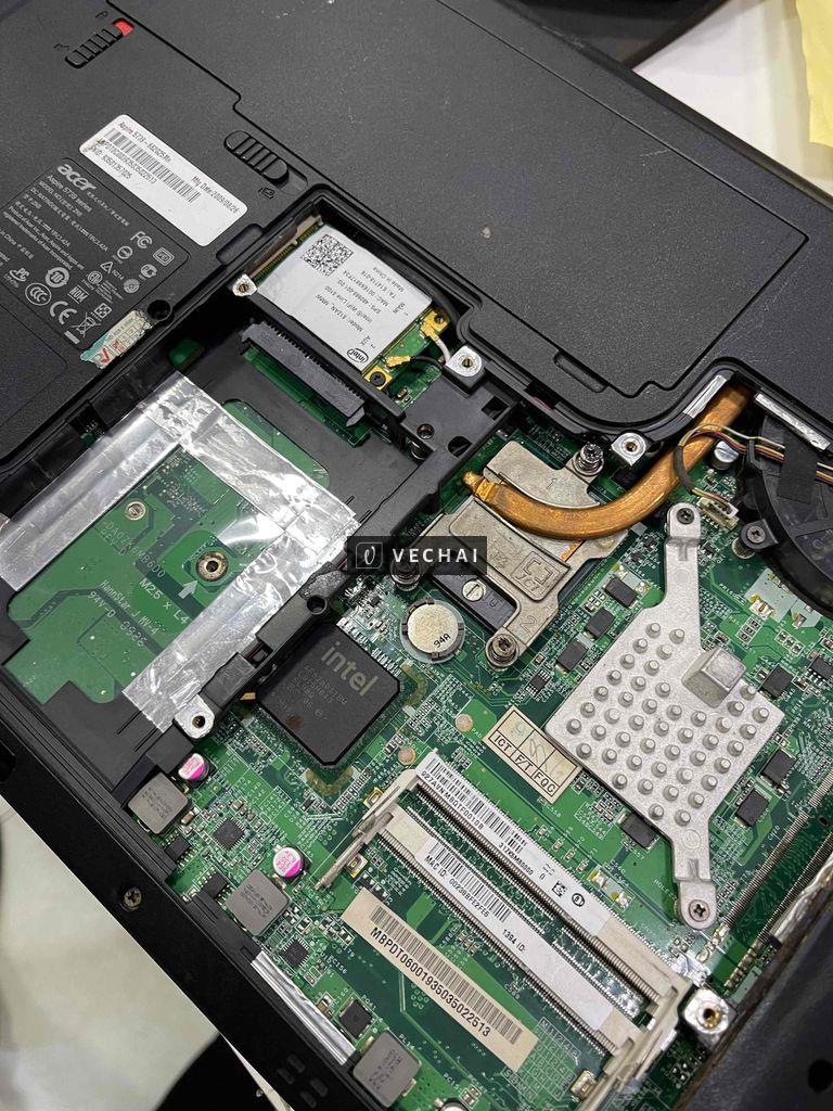 bán xác Acer Aspire 5739 ko lên màn (ko ram ko ssd