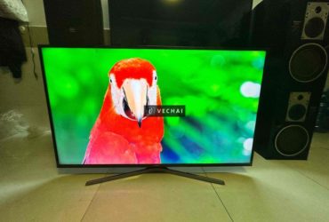 Smart tivi Samsung 50in 4k nguyên rin wifi mượt.