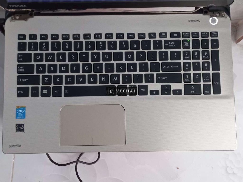 Laptop Toshiba L55t. Core i5. Xác bể