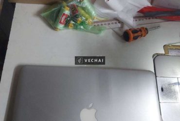 Bán nhanh xác Macbook A1237 như hình