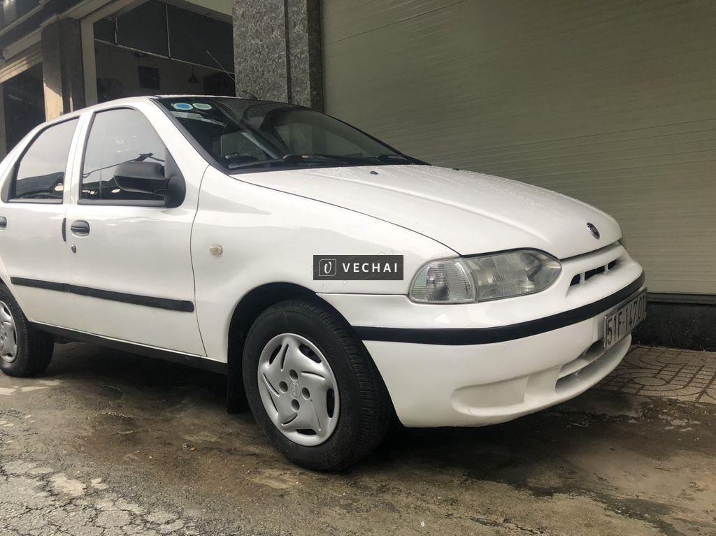 Fiat Siena ED Model 2004 – Màu Trắng – HCM