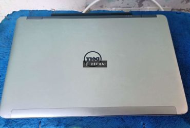 Bán xác laptop Dell E6540 như hình