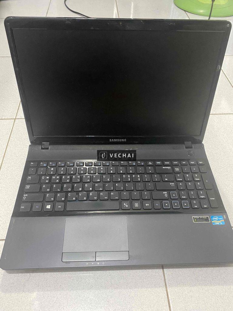 Cần bán xác laptop Samsung