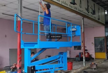 Xe nâng người, giải pháp hiệu quả với xe nâng Smac 250kg nâng cao 6.6m