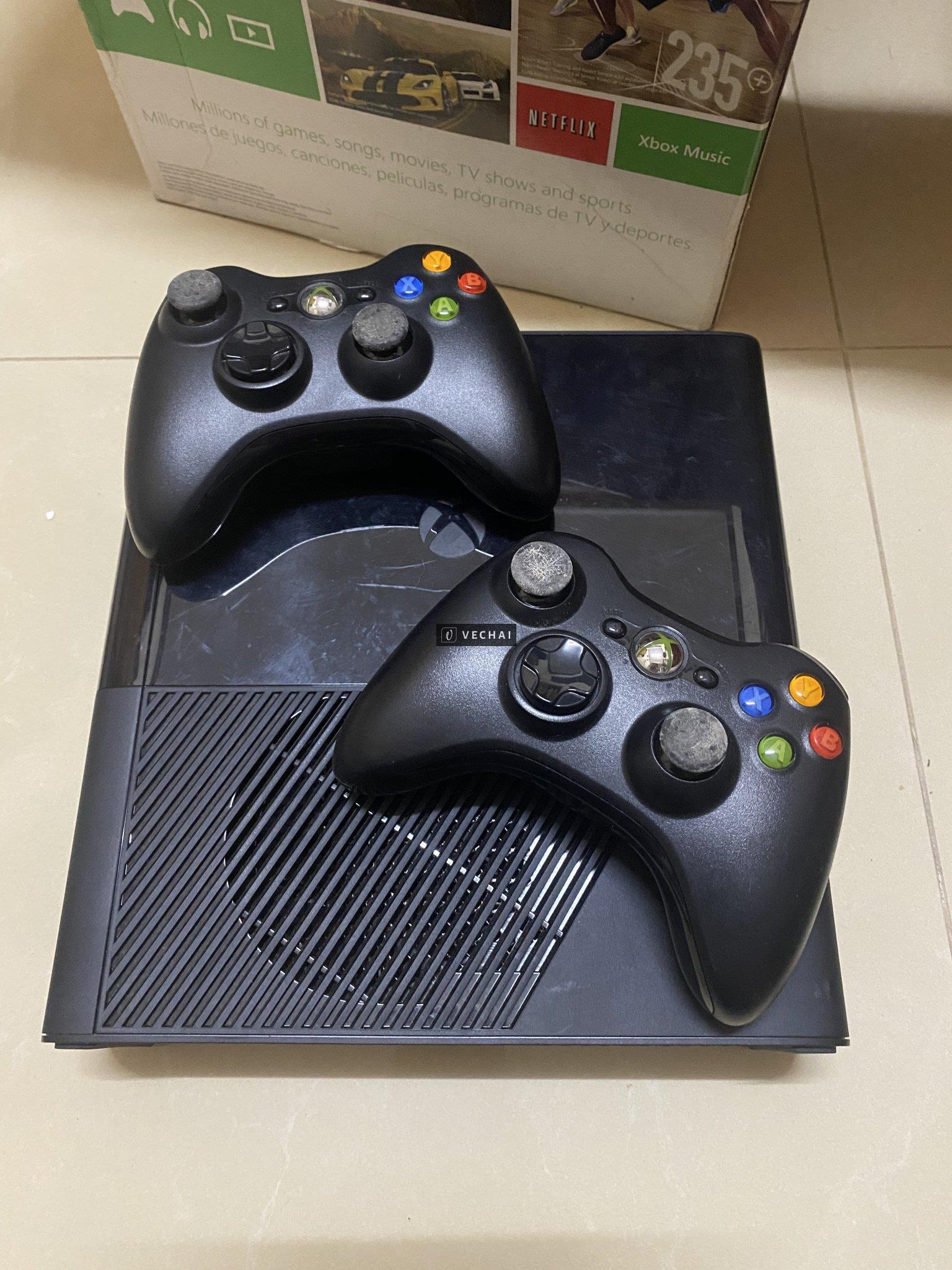 xác xbox 360 2 tay cầm