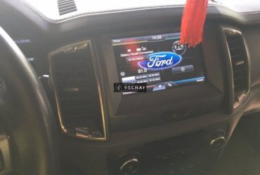 PASS LẠI MÀN HÌNH  VÀ BỘ THẢM LÓT SÀN XE FORD