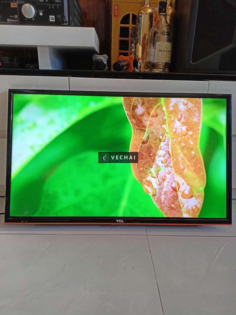 Smart tivi TCL 32 inch kết nối wifi trực tiếp.