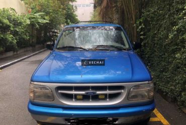 Bán xe FORD EXPLORER 5 chỗ, gầm cao SX 1996, Mỹ