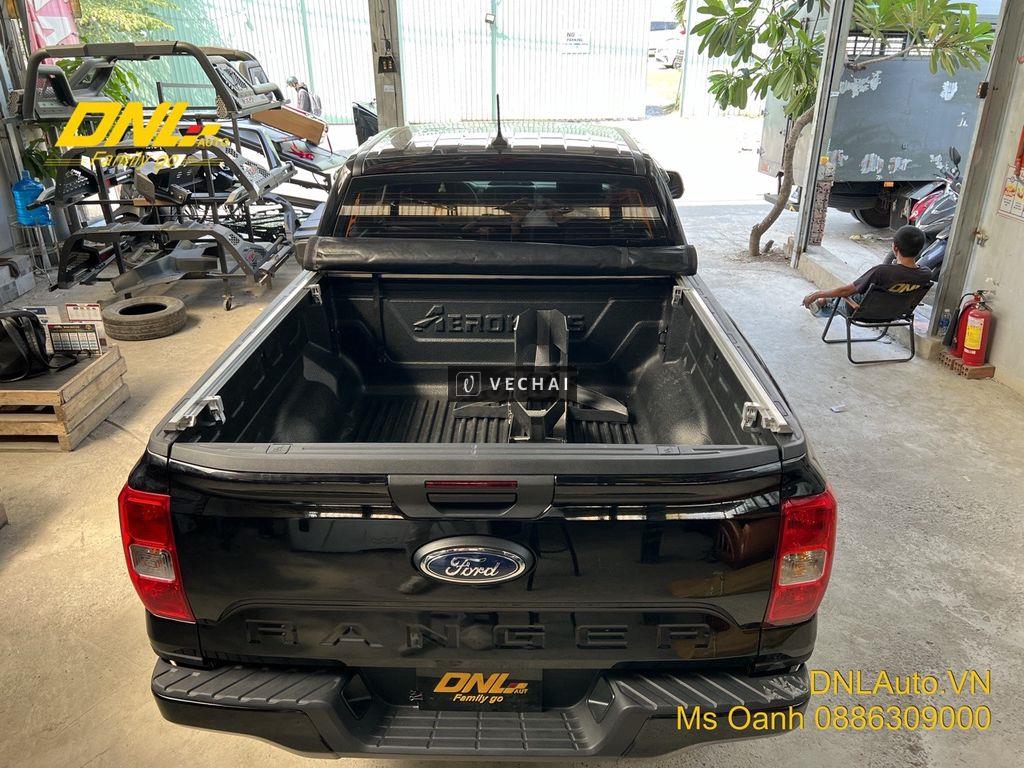 Nắp thùng cuộn bạt xe bán tải Ford Ranger 2023