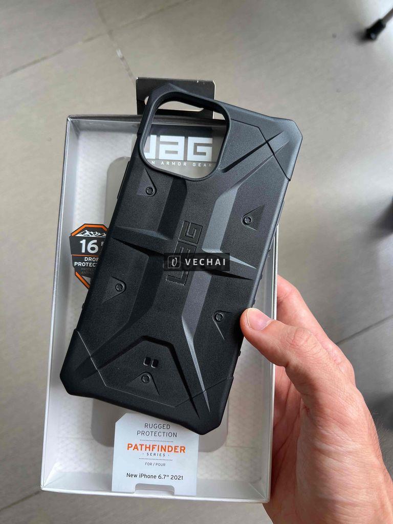 uag pathfinder 13 pro max lướt keng