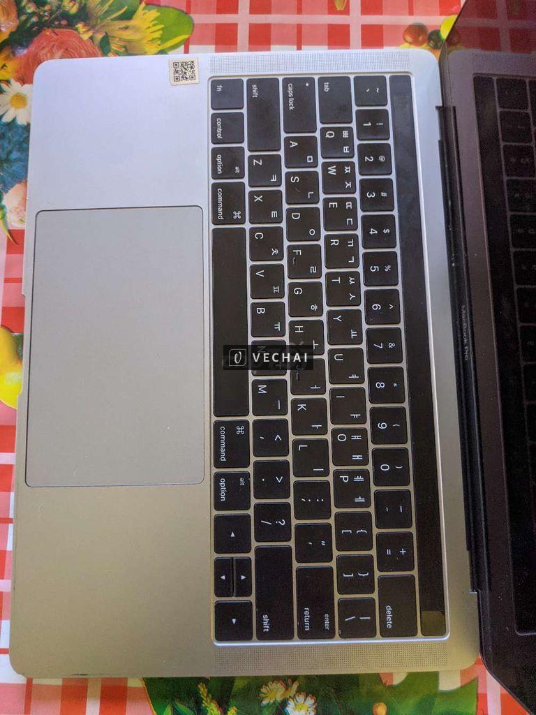 Bán Xác MacBook A1706 EMC 3071