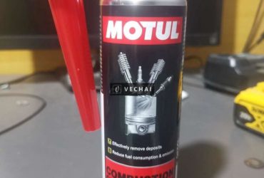 Chai vệ sinh buồn đốt Motul chính hãng