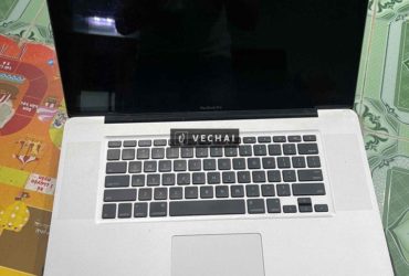 Xác macbook pro A1297 đời core 2, vỏ + màn đẹp 99%