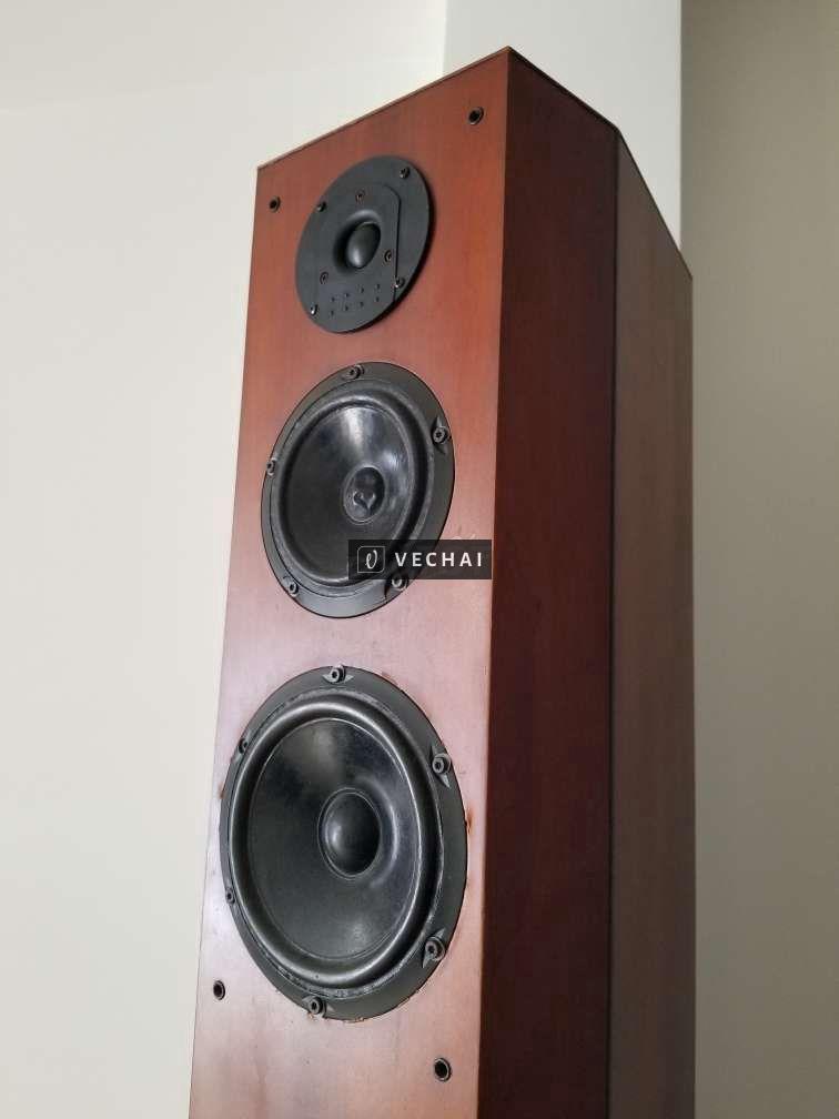 Loa JBL XTI 60