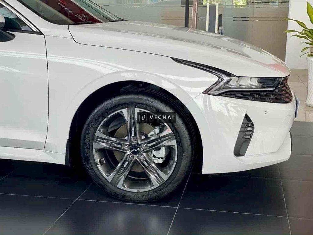 Kia K5 Luxury xe mới vin 2022