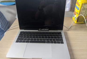 Bác xác Macbook Pro 13 A1708 bị mất nguồn