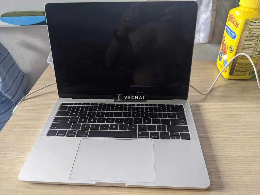 Bác xác Macbook Pro 13 A1708 bị mất nguồn