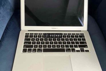 Macbook Air 2015 128GB 13-inch (kèm 2 bộ sạc)