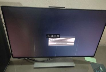 Xác màn Dell Ultra U2417. Chân đầy đủ.