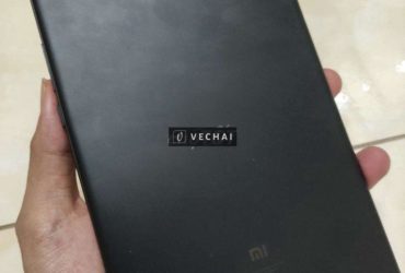 Xác Xiaomi Mi Pad 4 hư màn vỏ 97%