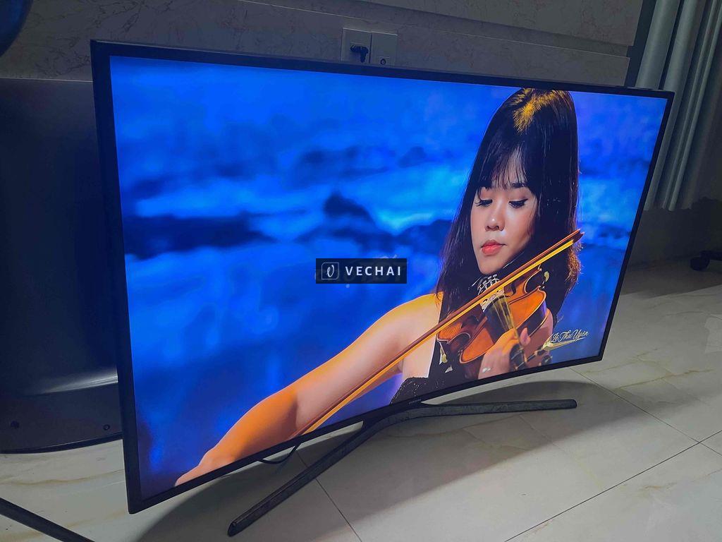 Smart Tivi Samsung 49″ mà cong 4k giá sv