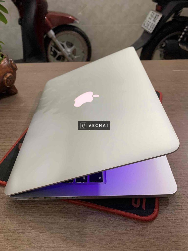 Macbook air 2015 13’ / i5 máy usa