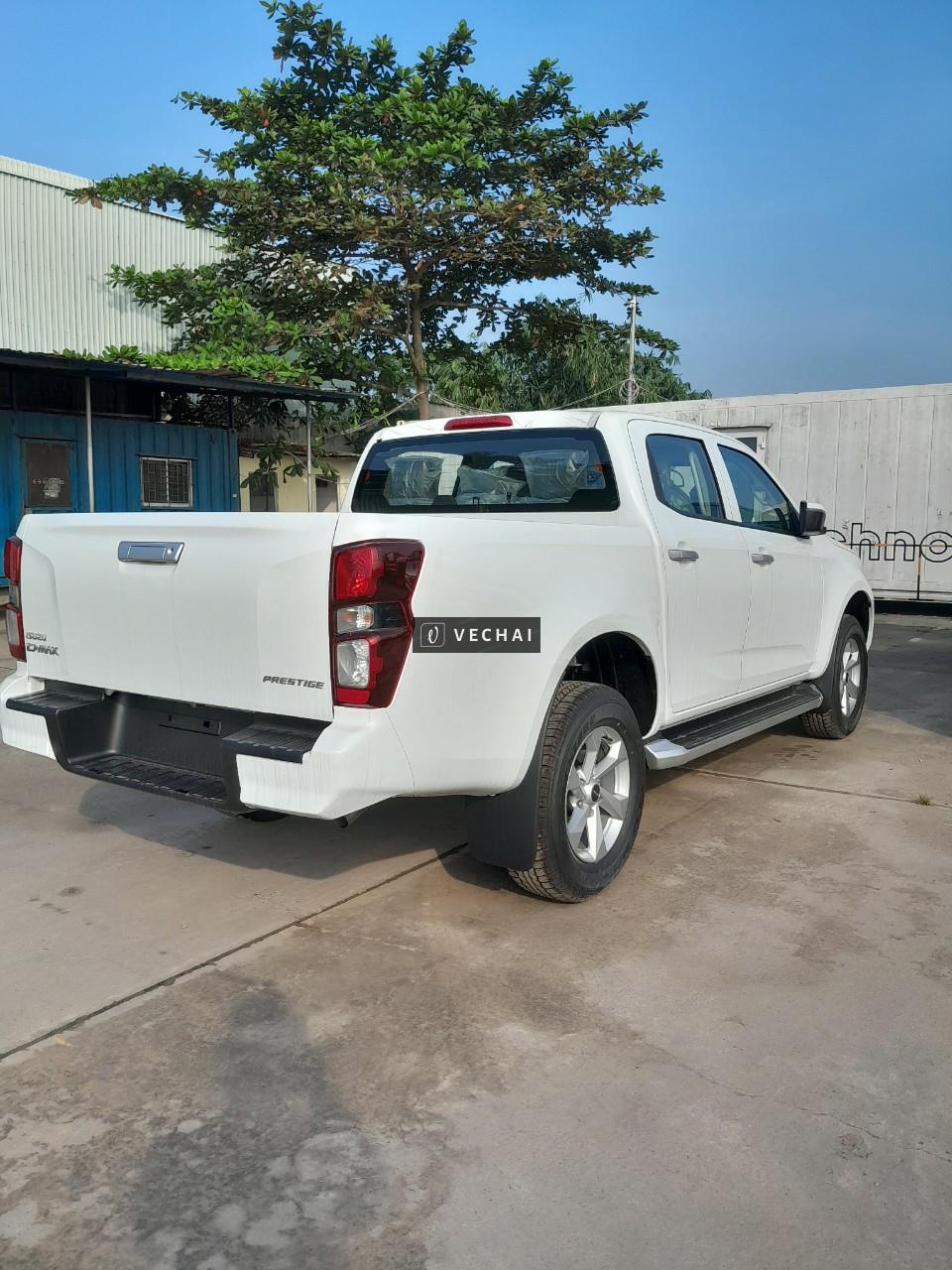 Isuzu D-Max MT 2022  – thanh lý