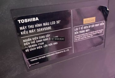 tivi lcd toshipa  32in