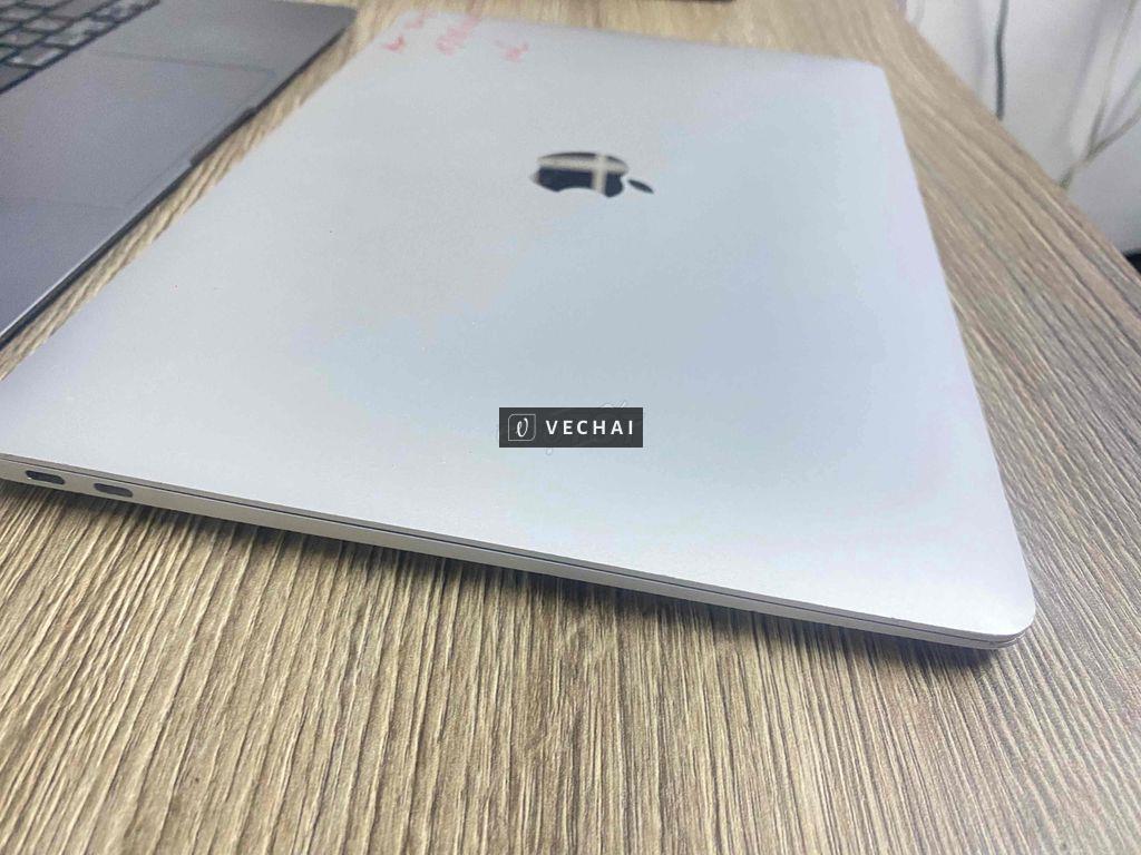 Macbook air 2018 i5/8g silver 13” xác icloud LK