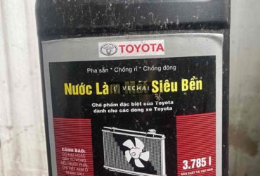 Nước làm mát xe ô tô TOYOTA thanh lý