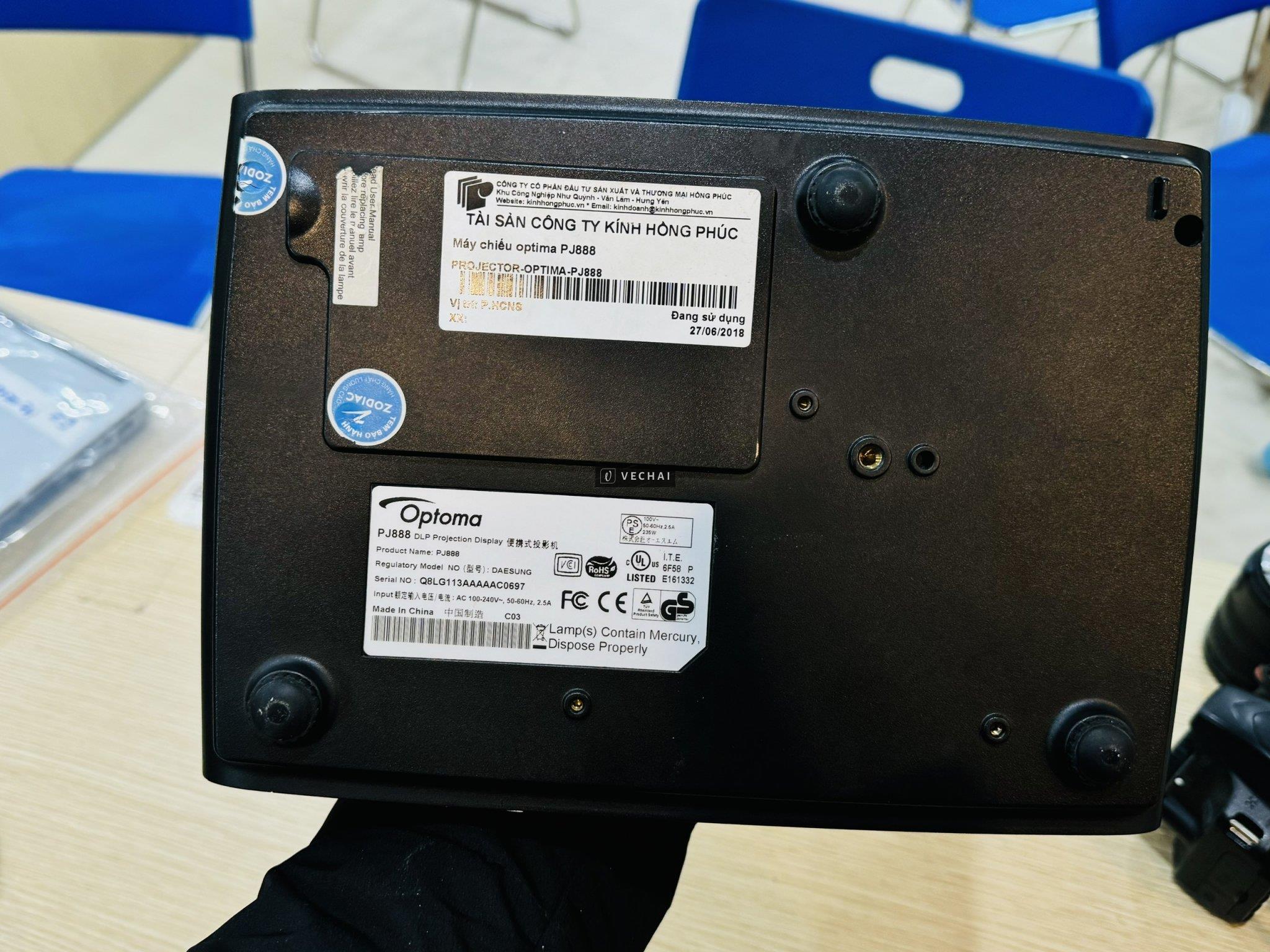 thanh lý Máy chiếu Optoma PJ888 – dòng máy chiếu siêu tương phản – Tình trạng máy chiếu lỗi góc trái