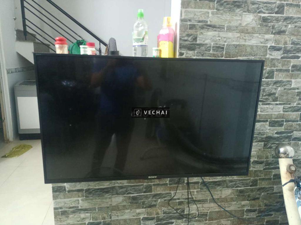 Cần bán tivi sony 43 in