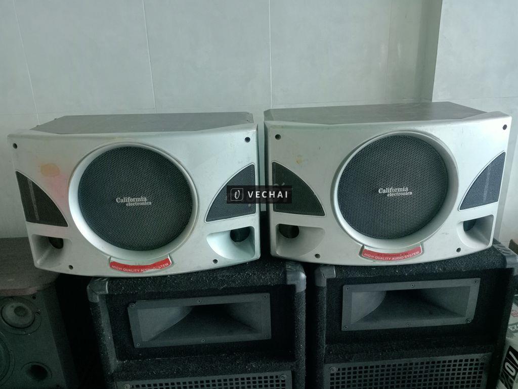 Loa bass 20 và loa vi tính 4.1 hoạt động tốt