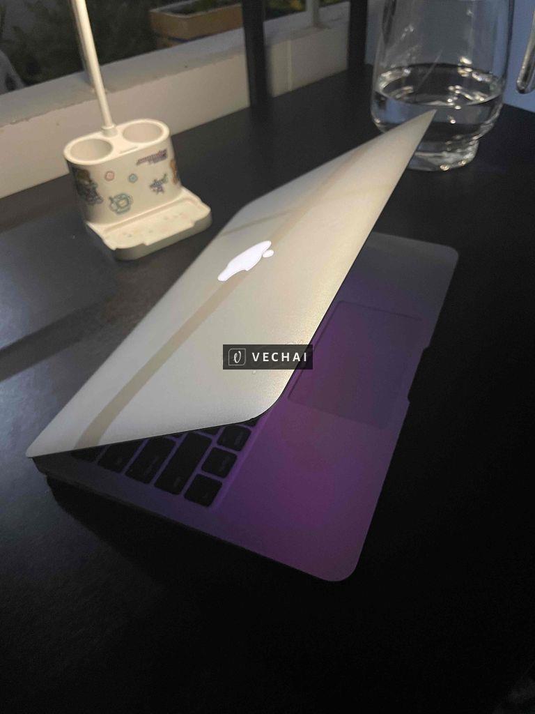 MacBook Air 2015 không zin tặng máy