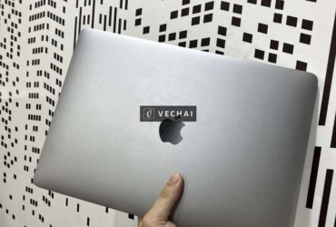 MacBook pro 2017,máy đẹp đang sử dụng ngon