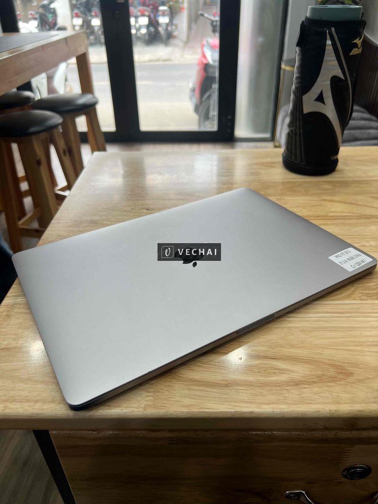 Macbook Pro 15 inch 2016 touchbar cực rẻ