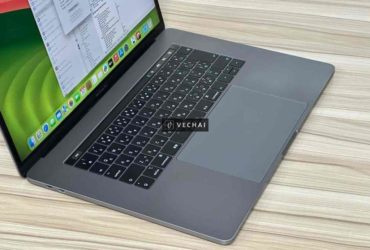 Macbook Pro 2018 – 15,4 inch  👉CORE: i7 6 nhân