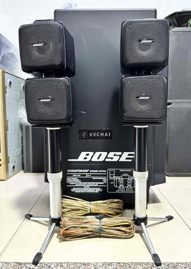 Loa Bose 501Z có chân loa