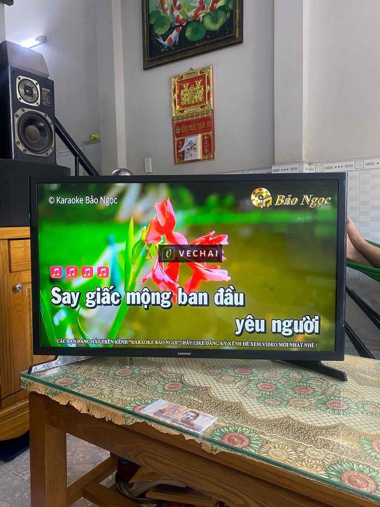 Em dư cái tivi trong phòng e cần bán