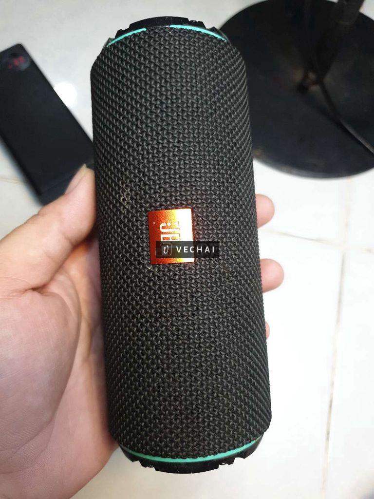 Loa bluetooth JBL flip3 như hình