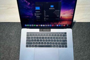 Sale – Apple Macbook Pro 2018 15 inch i7/16/512GB