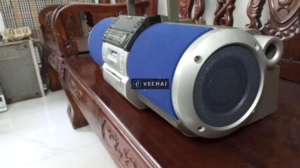 Radio cassette CD hiệu victor model RD – MD5