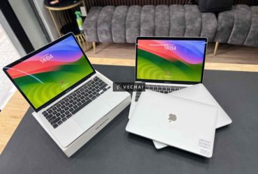 Macbook Pro 13 inch 2020 core i7 ram 32gb max